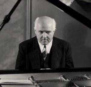 والتر گیسکینگ پیانیست آلمانی