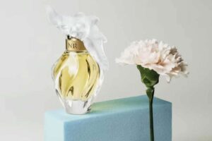 عطر له ایر دو تمپز ساخت نینا ریچی