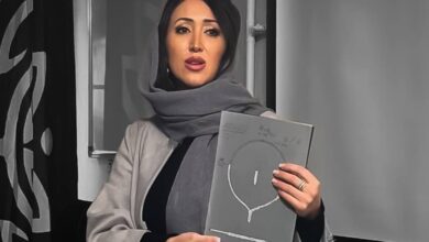 گفت‌وگوی بادبان با پروانه یوسف پورشفتی که مدرس و طراح جواهرات بین‌المللی با هویت ایرانی است